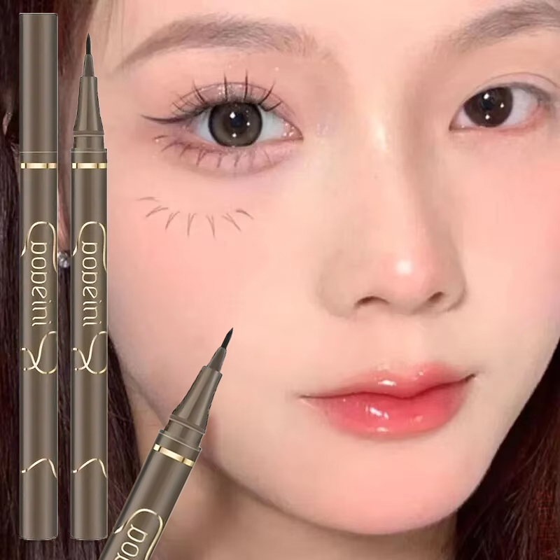Wodoodporny eyeliner w płynie  – Strapless Bra Backless recenzja i cena